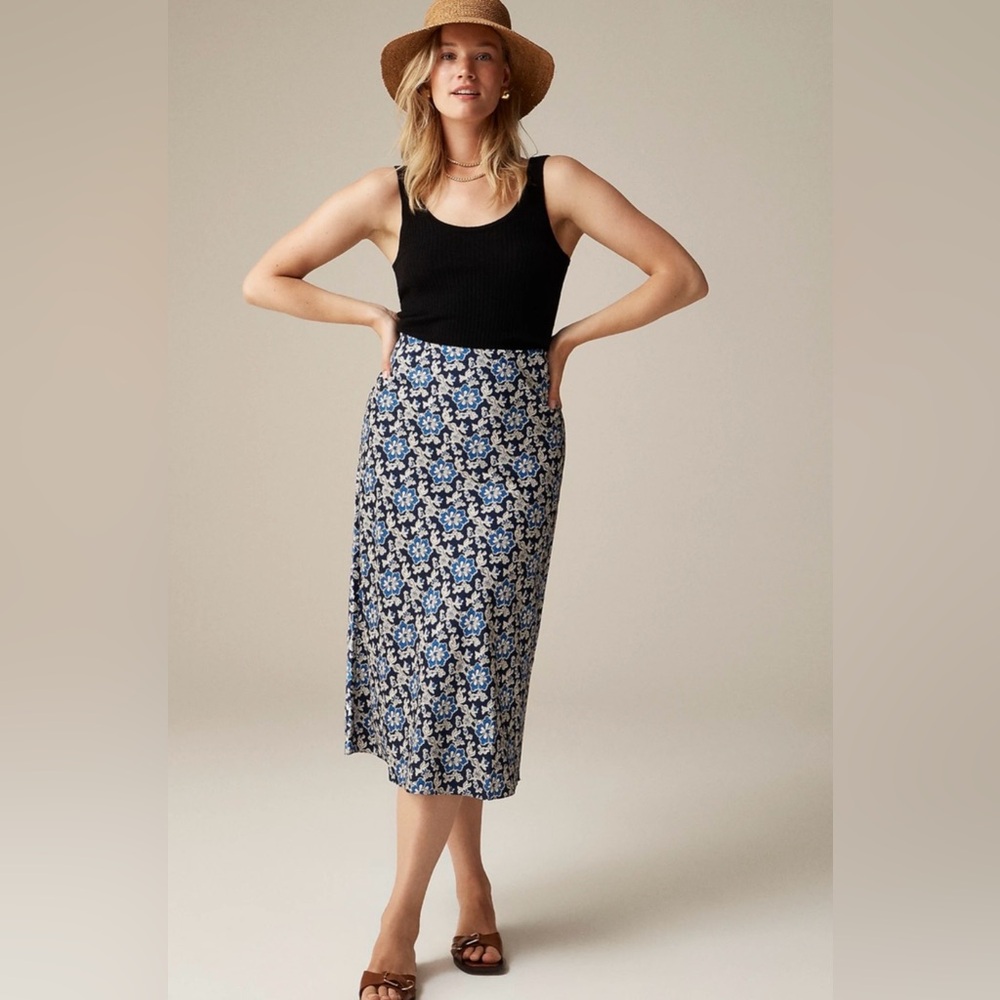 NEW-Women’s J.Crew Gwyneth Slip Skirt in Floral Luster Charmeuse- Sz Large-Tall